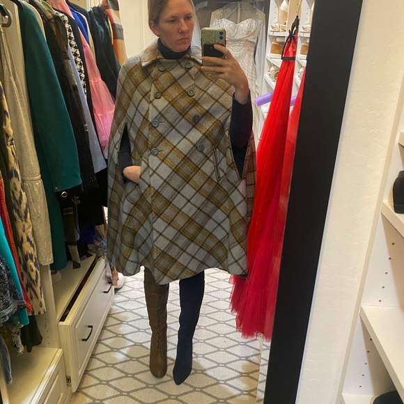 Vintage Womens Blue Plaid Double Breasted Cape w/ Pockets, M/L - Picture 7 of 8